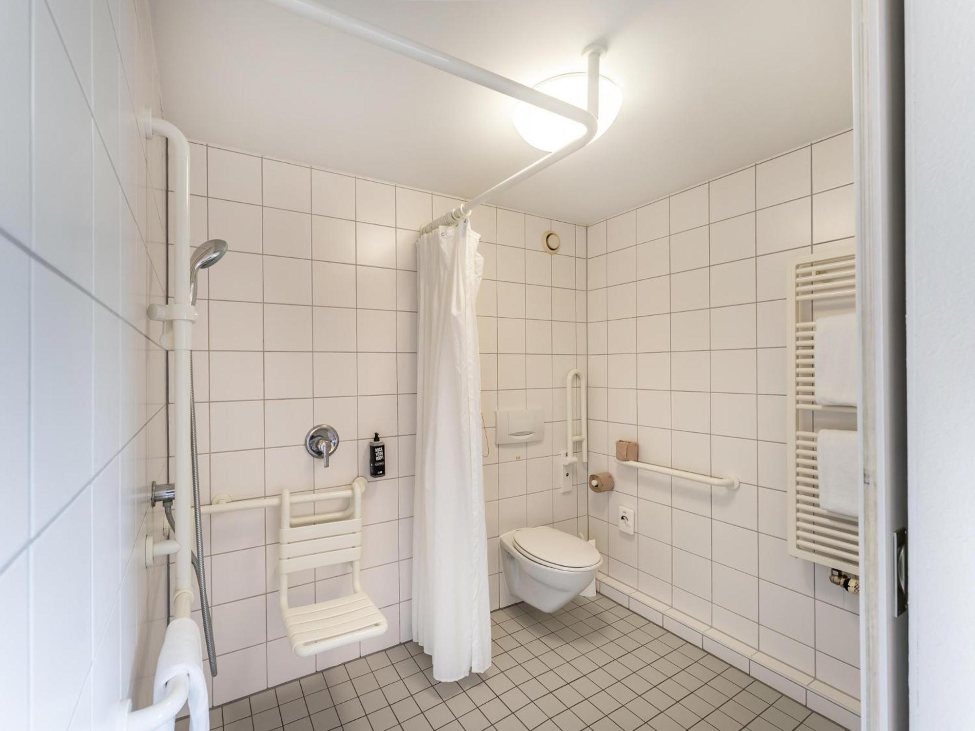 B&B Hotel Koeln-Porz Εξωτερικό φωτογραφία