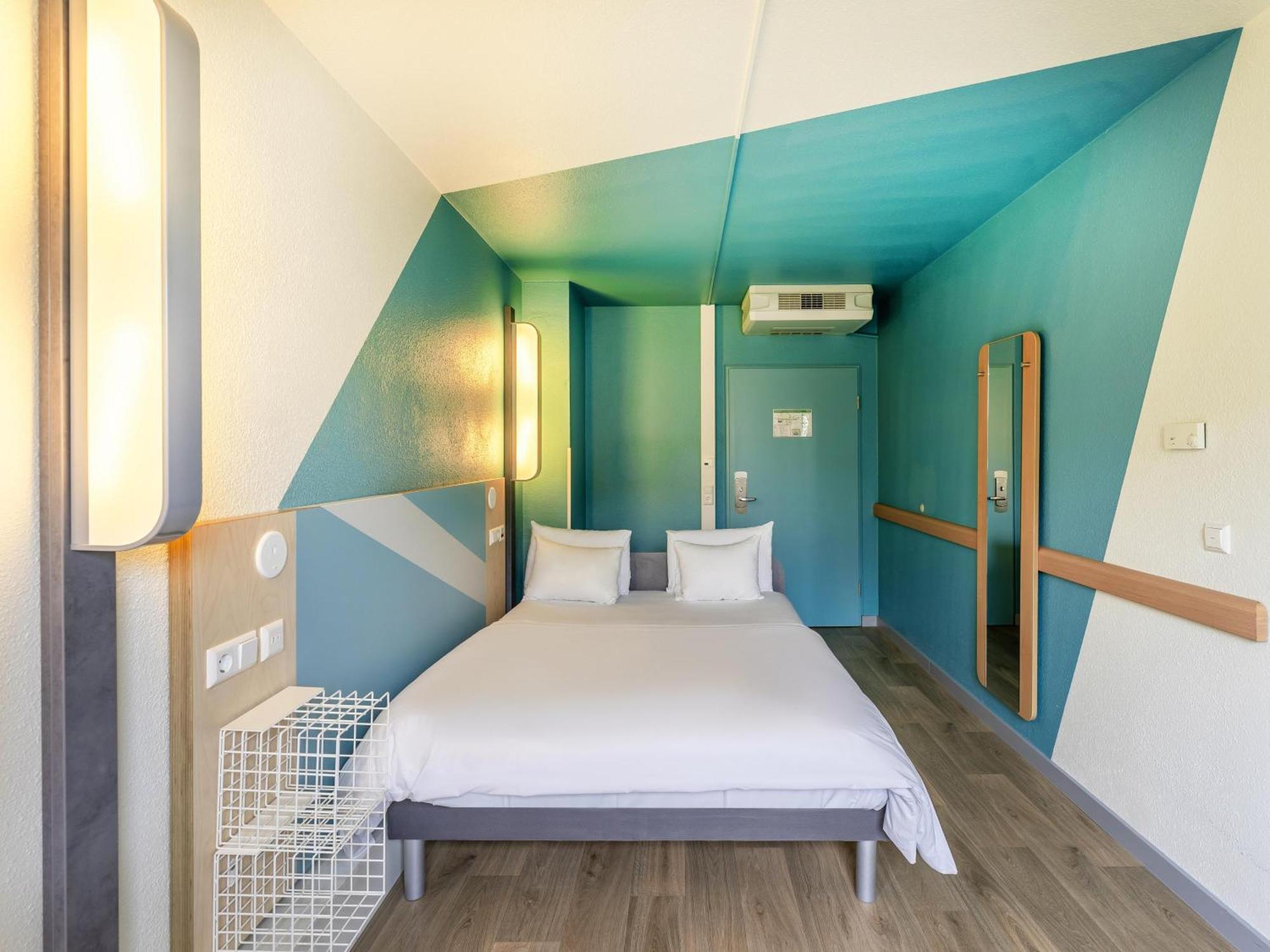 B&B Hotel Koeln-Porz Εξωτερικό φωτογραφία