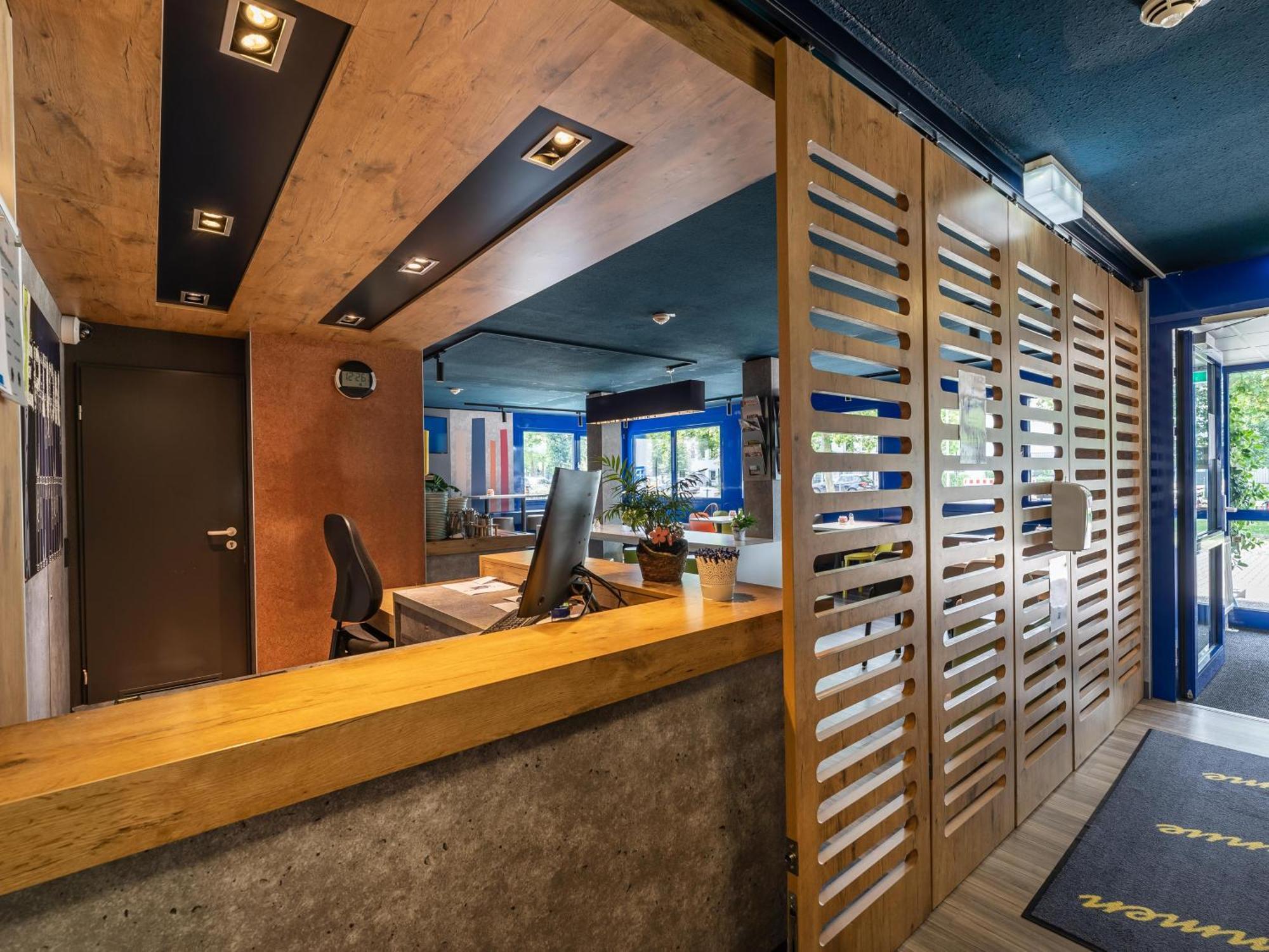 B&B Hotel Koeln-Porz Εξωτερικό φωτογραφία